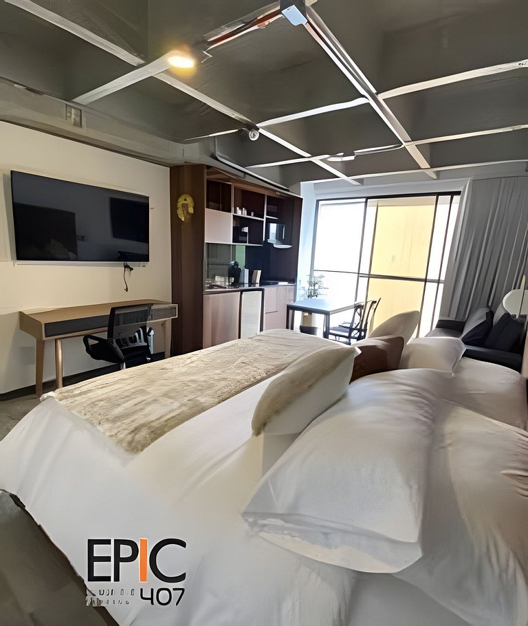 Epic Suite 407 Deluxe Airport