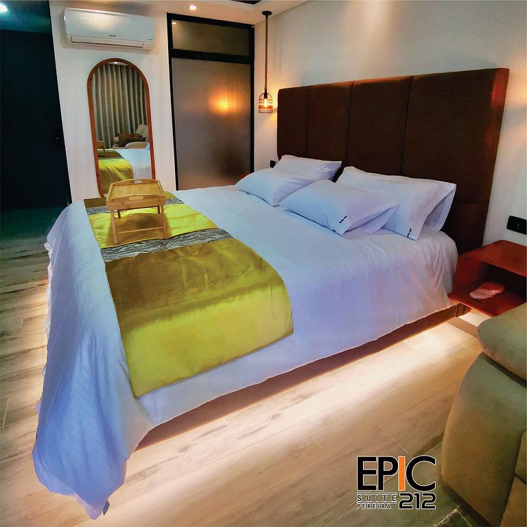 Epic Suite 212 Deluxe Airport