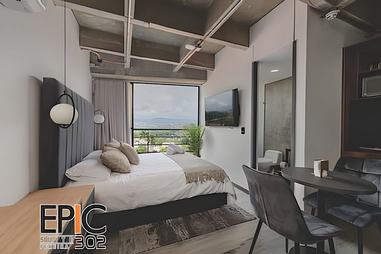 Epic Suite 302 Deluxe Airport