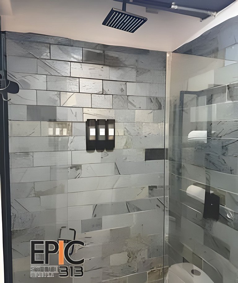 Epic Suite 313 Deluxe Airport 10P 3Rooms