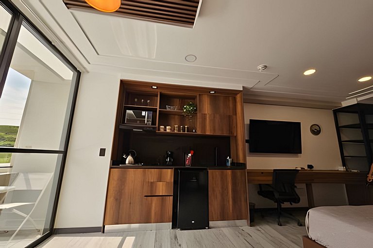 Epic Suite 210 Deluxe Aeropuerto