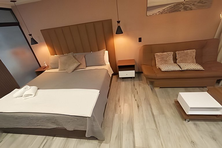 Epic Suite 210 Deluxe Aeropuerto