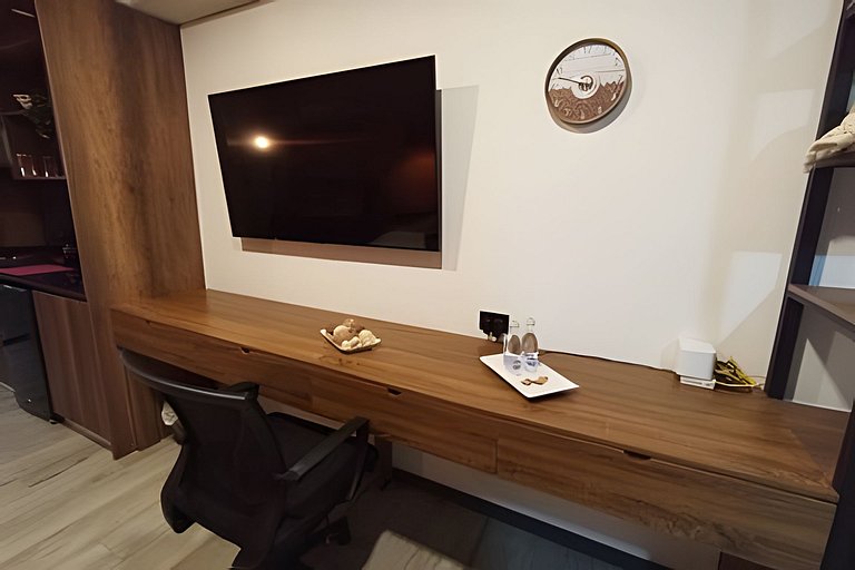 Epic Suite 210 Deluxe Aeropuerto