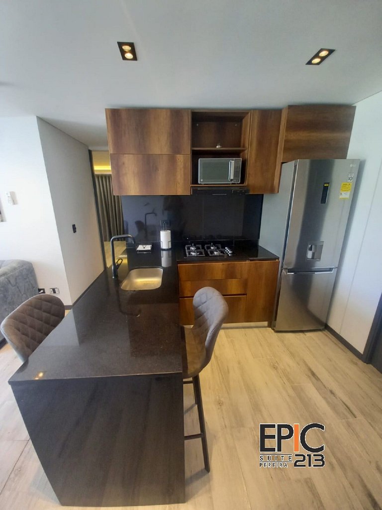 Epic Suite 213 Deluxe Airport Family 6P 2Hab