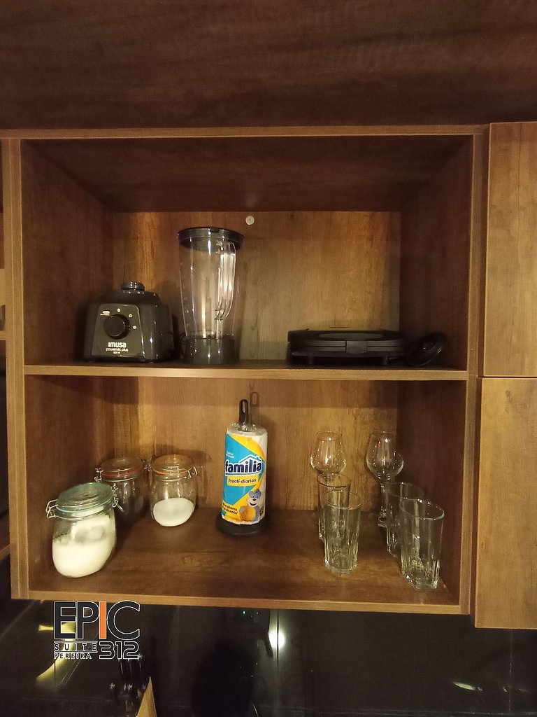 Epic Suite 312 Deluxe Airport 2 Bed