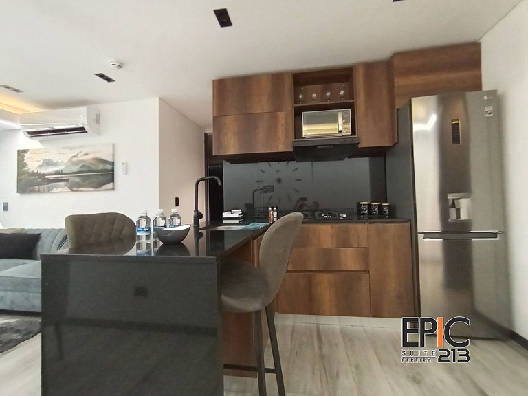 Epic Suite 213 Deluxe Airport Family 6P 2Hab