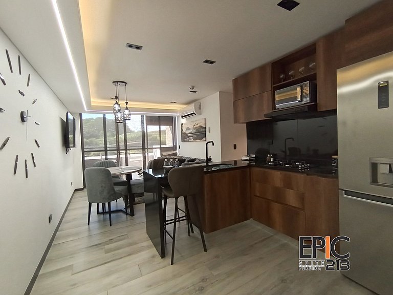 Epic Suite 213 Deluxe Airport Family 6P 2Hab