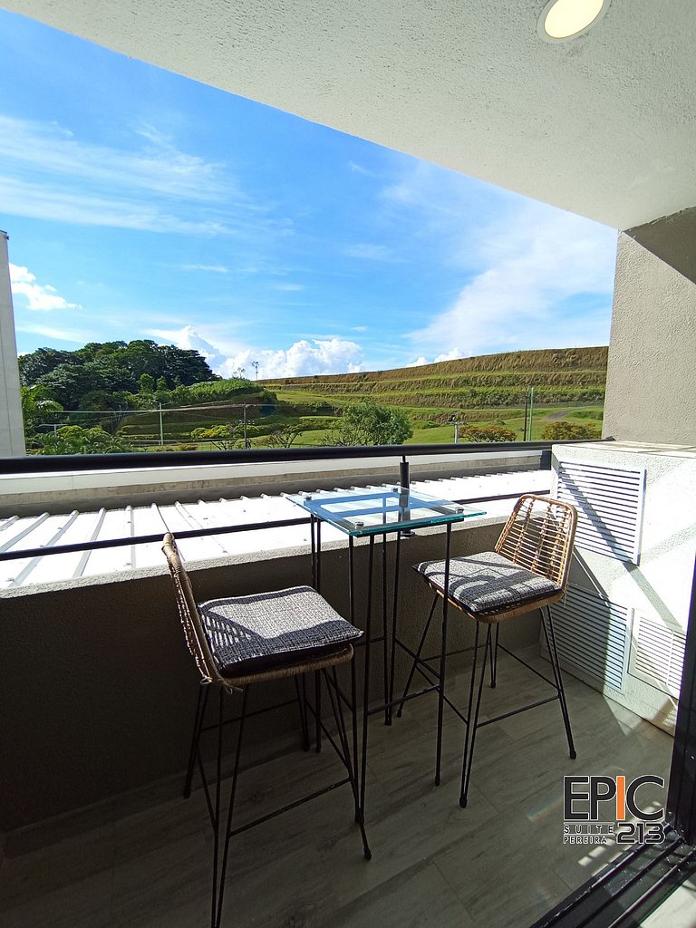 Epic Suite 213 Deluxe Airport Family 6P 2Hab