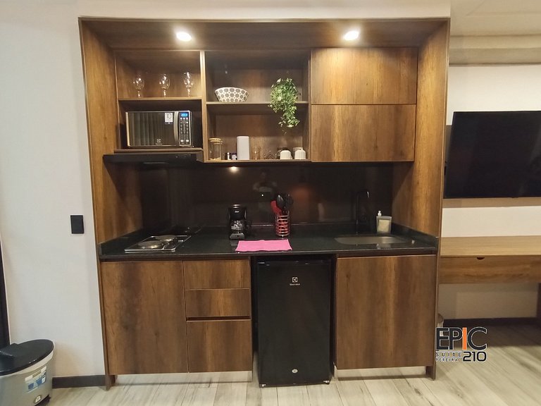 Epic Suite 210 Deluxe Aeropuerto