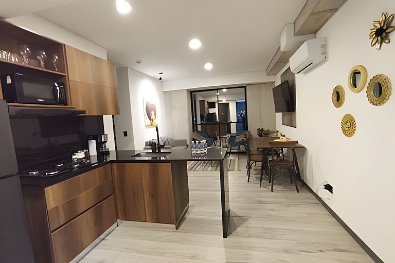 Epic Suite 514 Fam Exclusive 2Rooms5People Airport