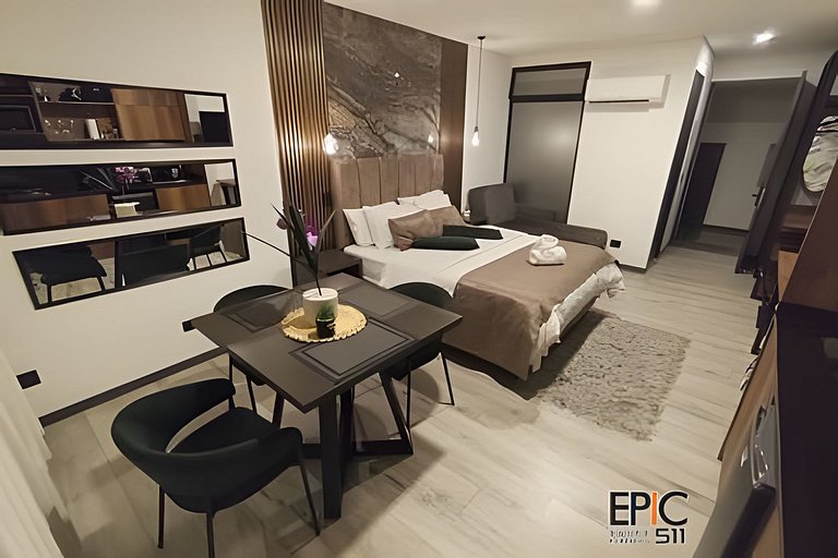 Epic Suite 511 Premium Airport