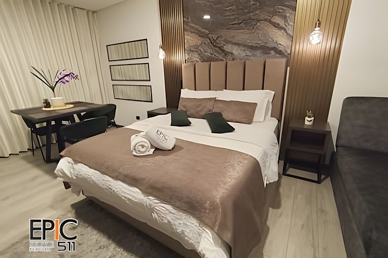 Epic Suite 511 Premium Airport