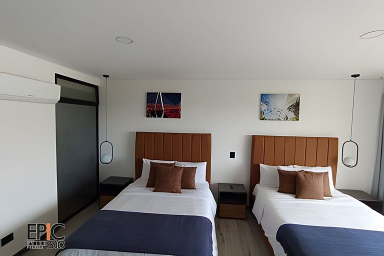 Epic Suite 510 Deluxe Airport