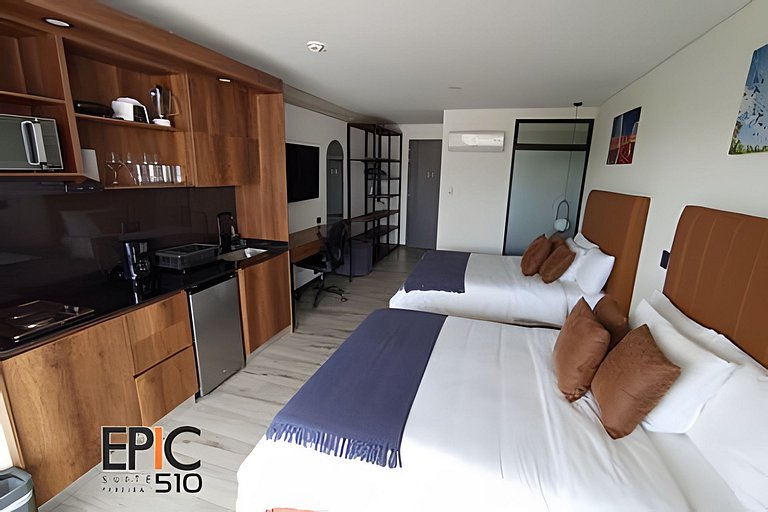 Epic Suite 510 Deluxe Airport
