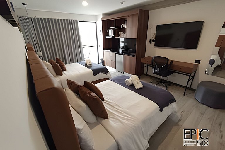 Epic Suite 510 Deluxe Airport