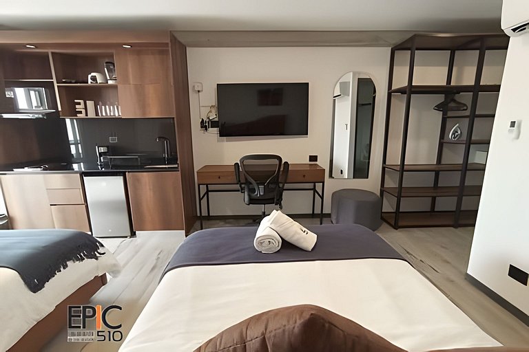 Epic Suite 510 Deluxe Airport