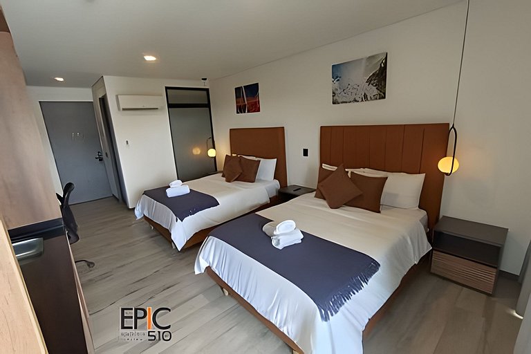 Epic Suite 510 Deluxe Airport