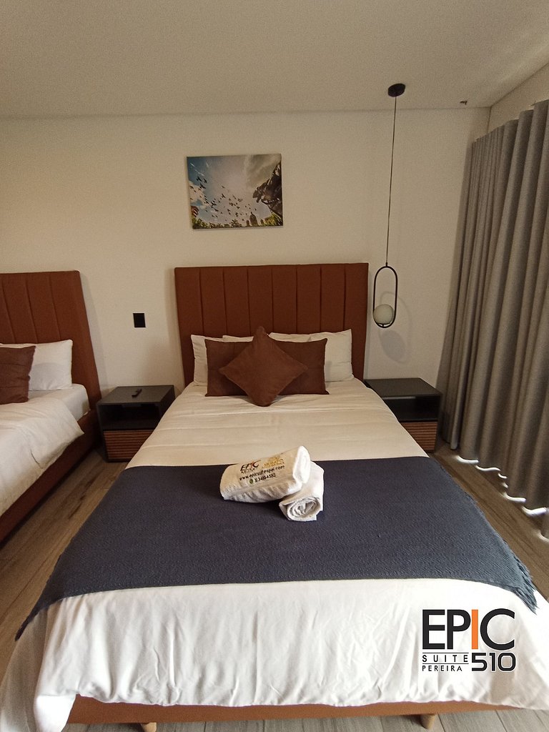 Epic Suite 510 Deluxe Airport