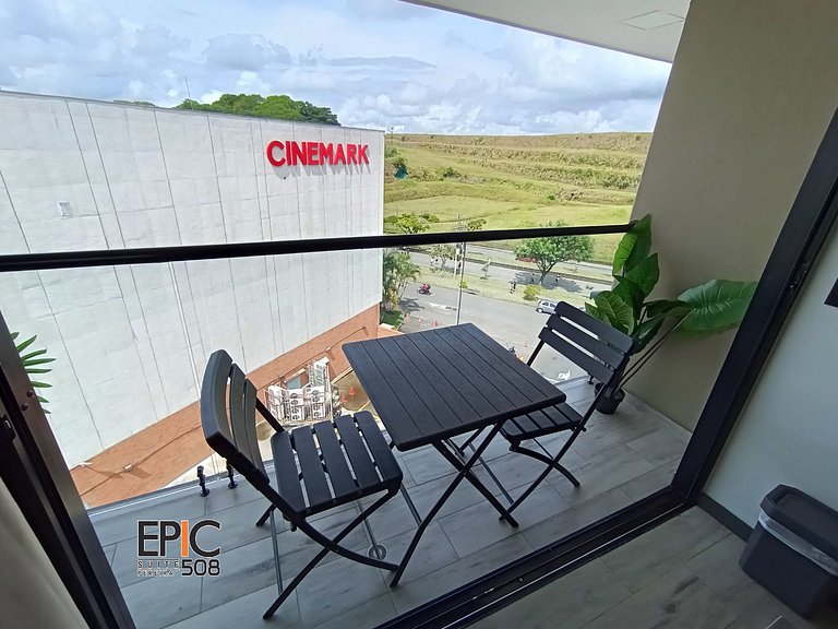 Epic Suite 508 Deluxe Airport