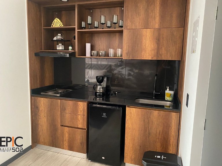 Epic Suite 502 Exclusive Airport