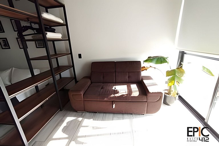 Epic Suite 412 Loft Fam Airport