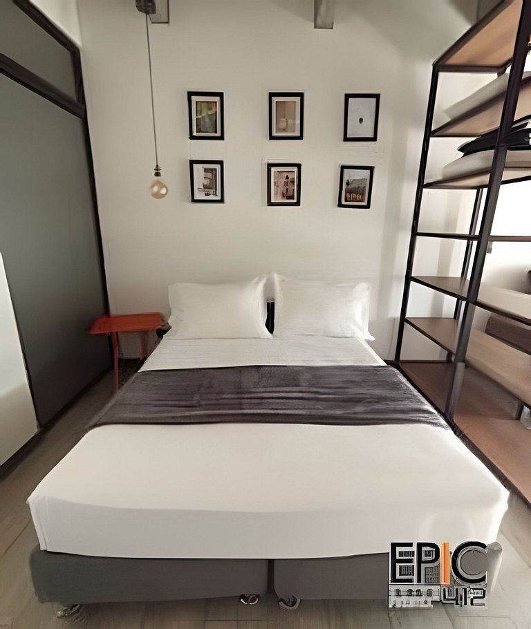 Epic Suite 412 Loft Fam Airport