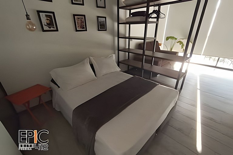 Epic Suite 412 Loft Fam Airport