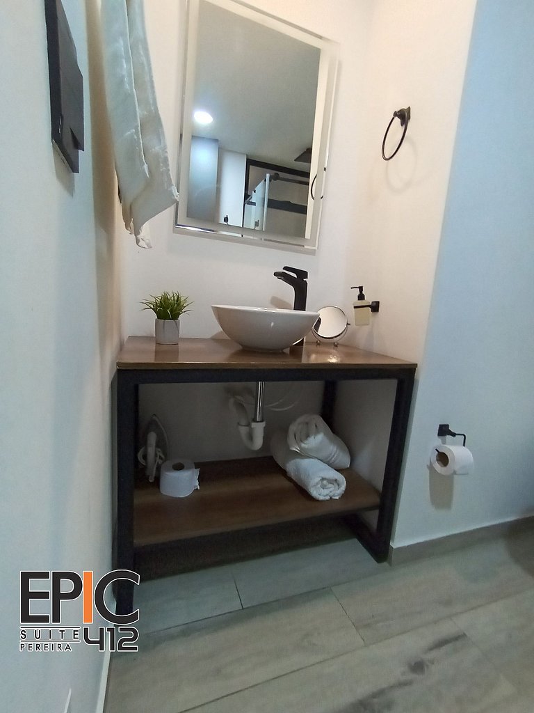 Epic Suite 412 Loft Family Airport