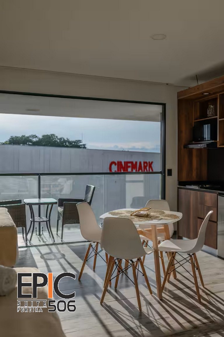 Epic Suite 506 Deluxe Aeropuerto