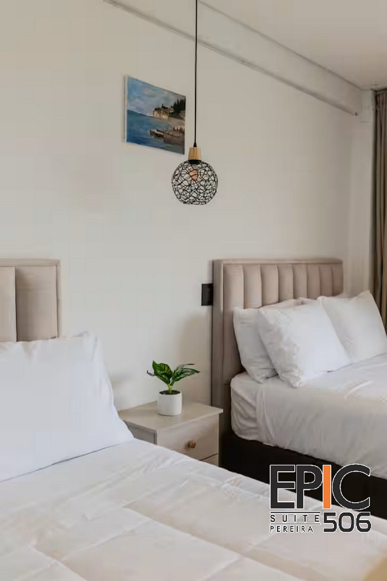 Epic Suite 506 Deluxe Airport