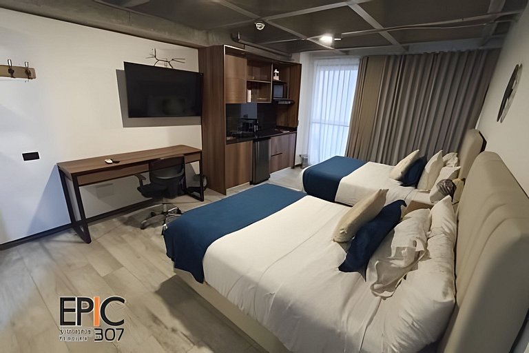 Epic Suite 307 Family Loft Airport