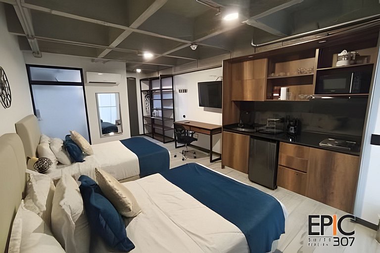 Epic Suite 307 Family Loft Airport