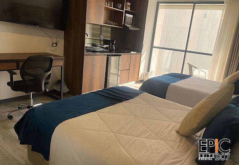Epic Suite 307 Family Loft Airport