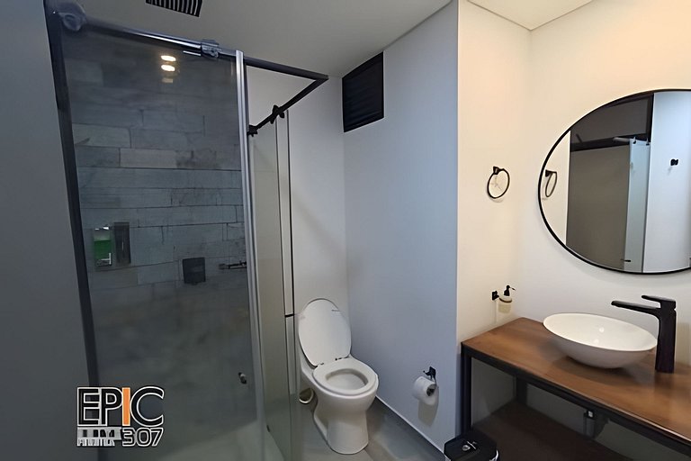 Epic Suite 307 Family Loft Airport