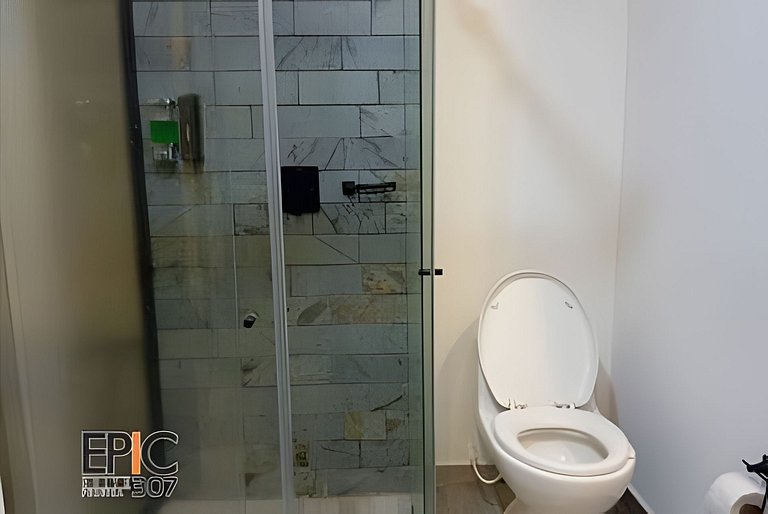 Epic Suite 307 Family Loft Airport