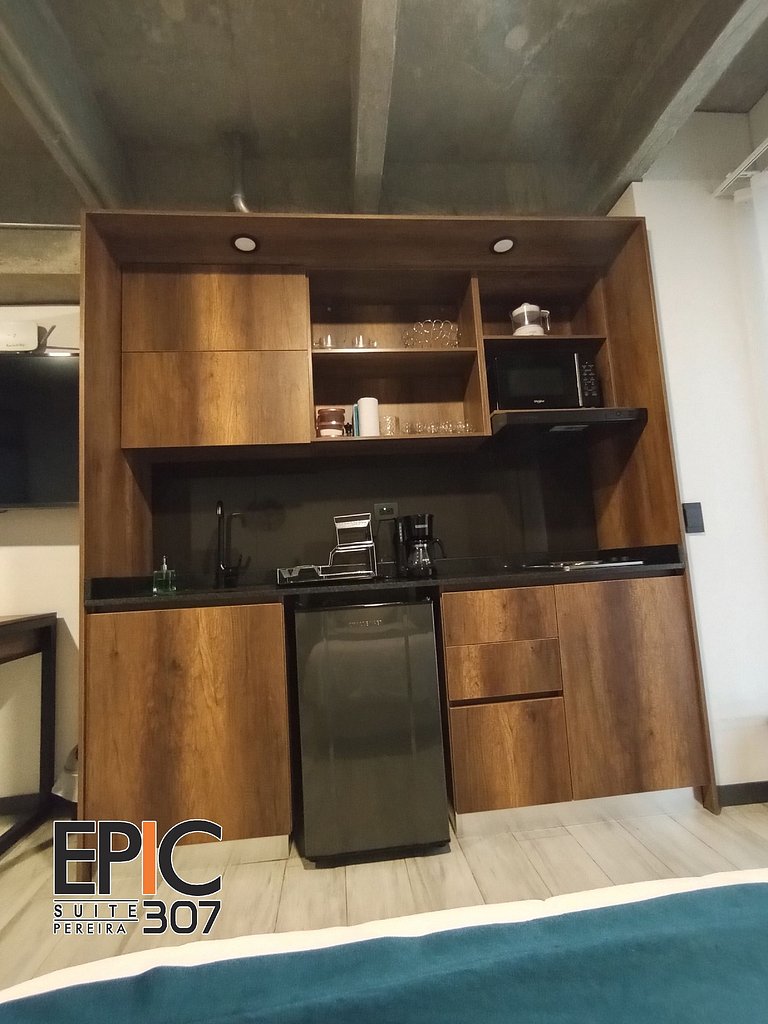 Epic Suite 307 Family Loft Airport