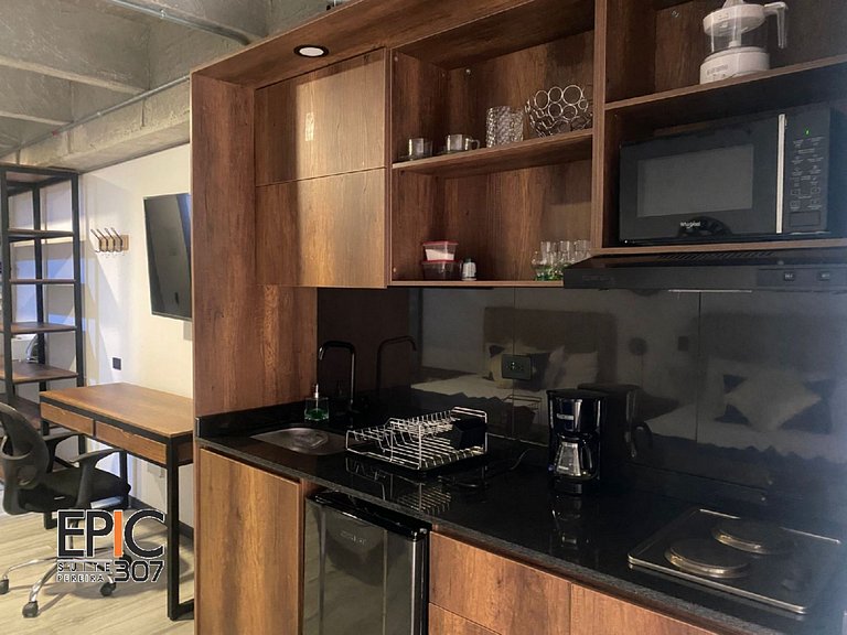 Epic Suite 307 Family Loft Airport