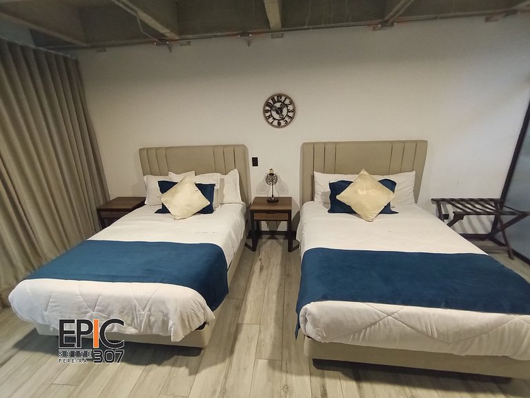 Epic Suite 307 Family Loft Airport