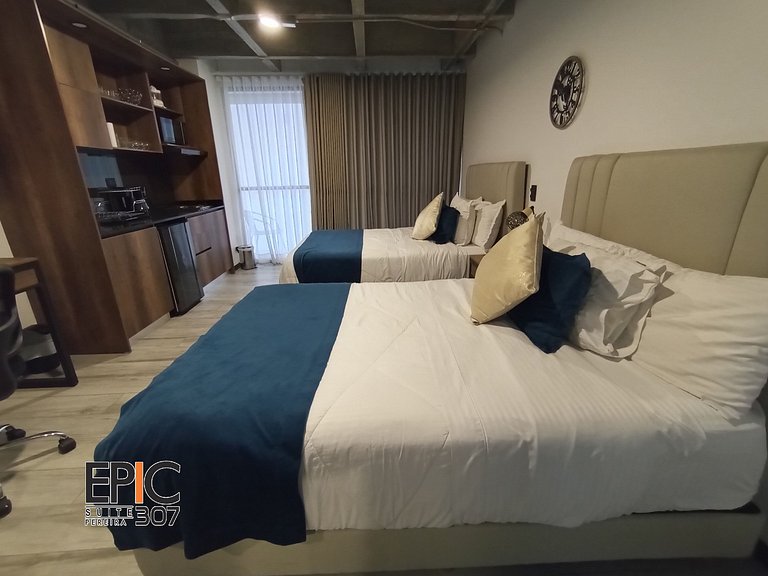 Epic Suite 307 Family Loft Airport
