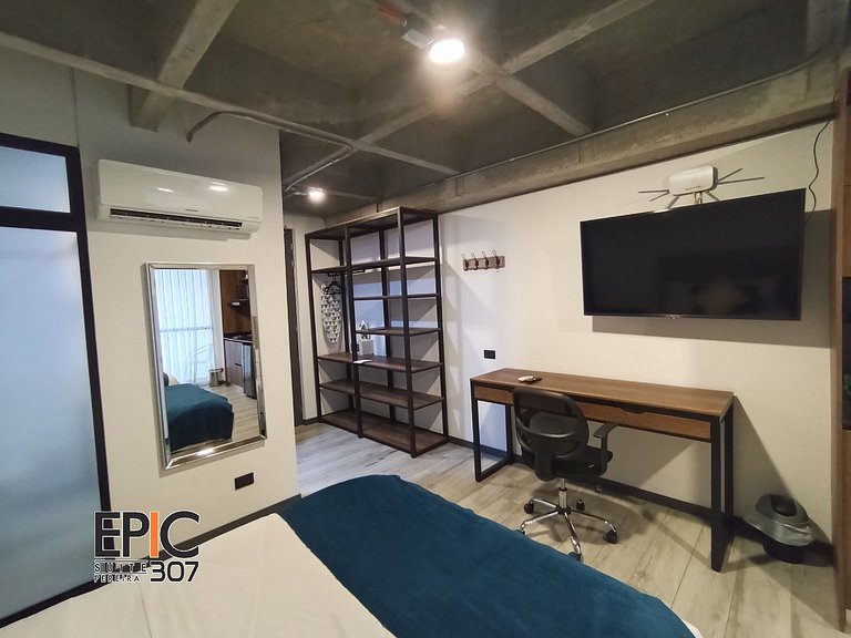 Epic Suite 307 Family Loft Airport