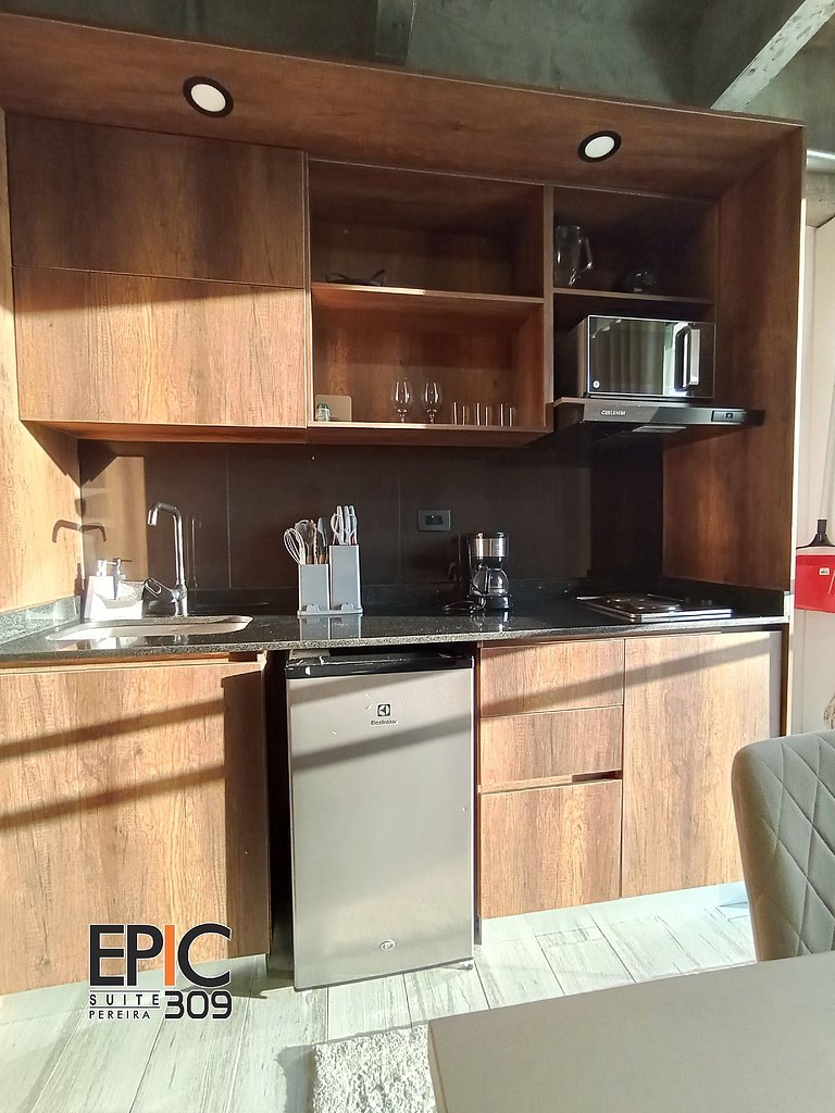 Epic Suite 309 Loft Luxury Airport