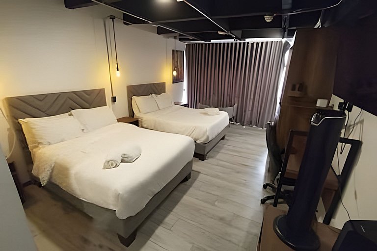 Epic Suite 208 Fam Loft Deluxe 4P