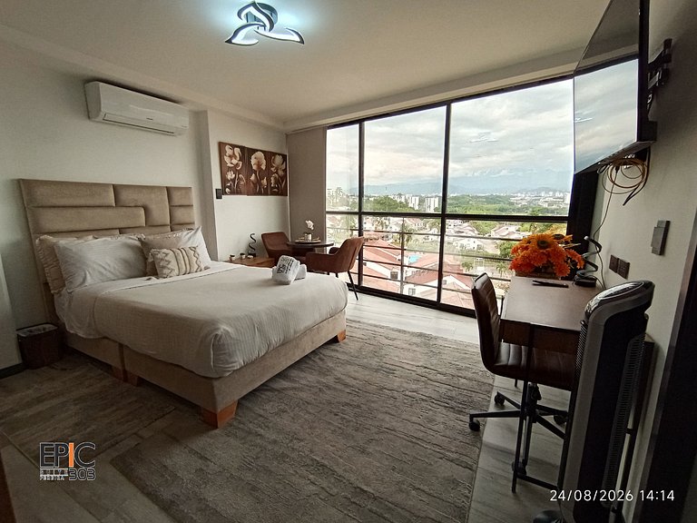 Epic Suite 303 Luxury Loft Airport