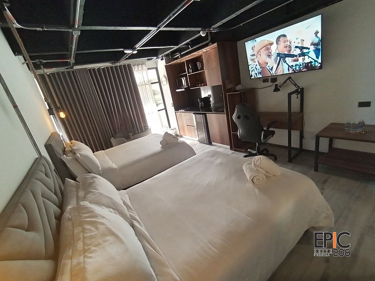 Epic Suite 208 Family Loft Deluxe for 4 People