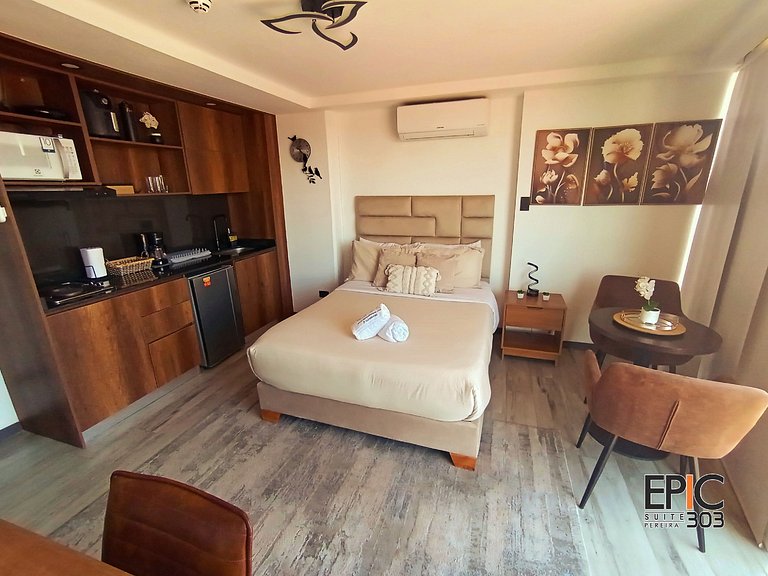 Epic Suite 303 Luxury Loft Airport