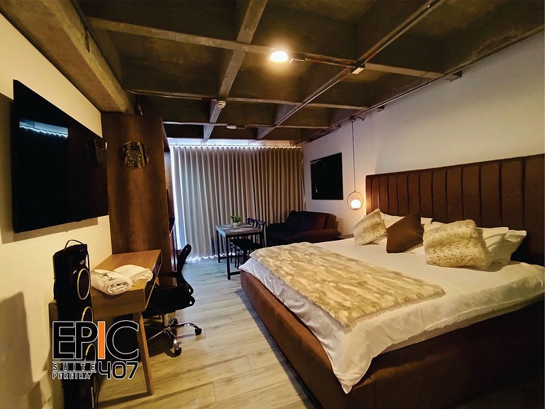 Epic Suite 407 Luxury Loft • King Bed • Airport