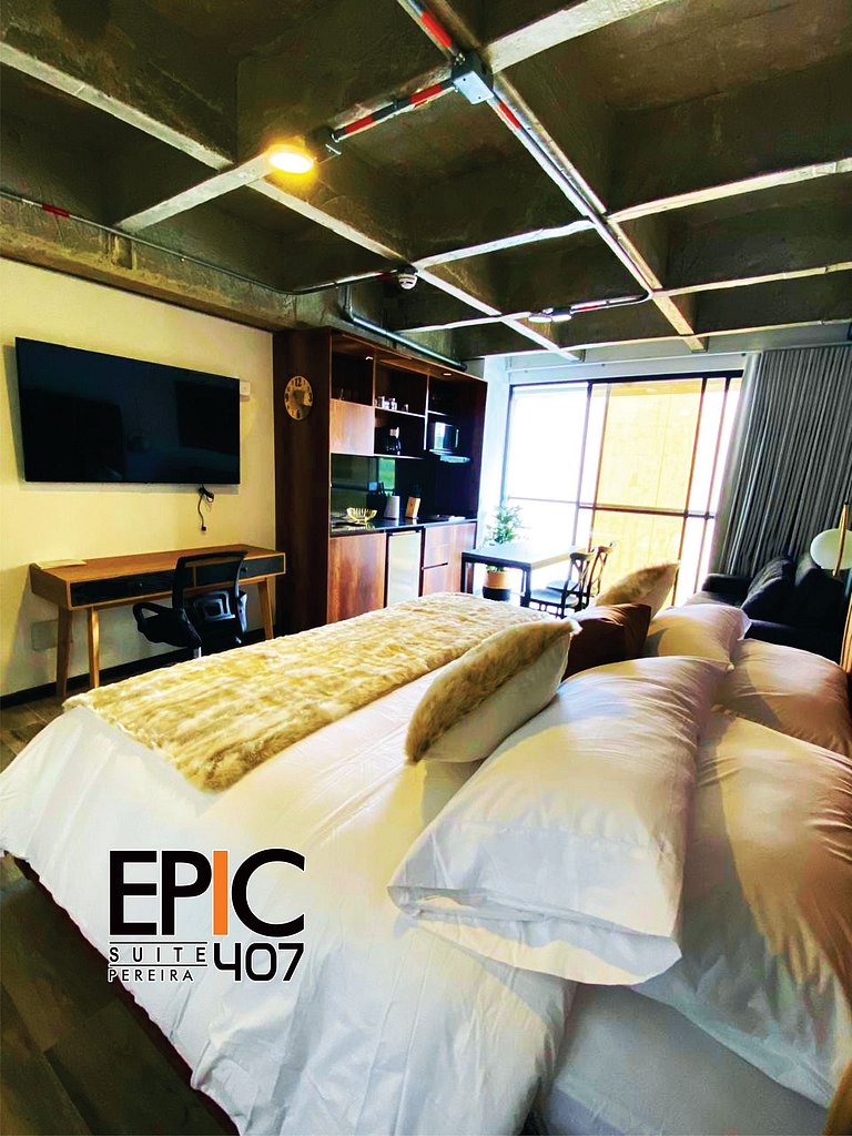 Epic Suite 407 Luxury Loft • King Bed • Airport