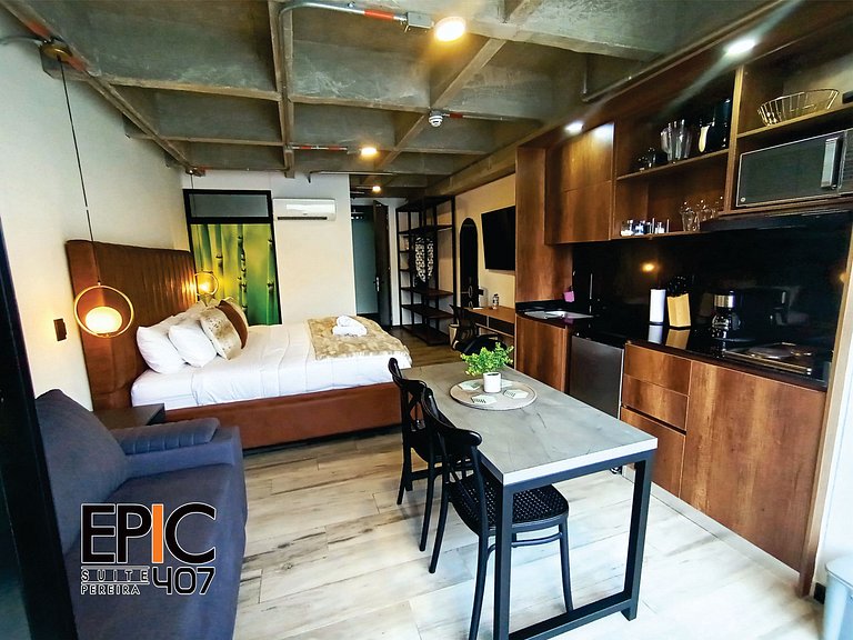 Epic Suite 407 Luxury Loft • King Bed • Airport