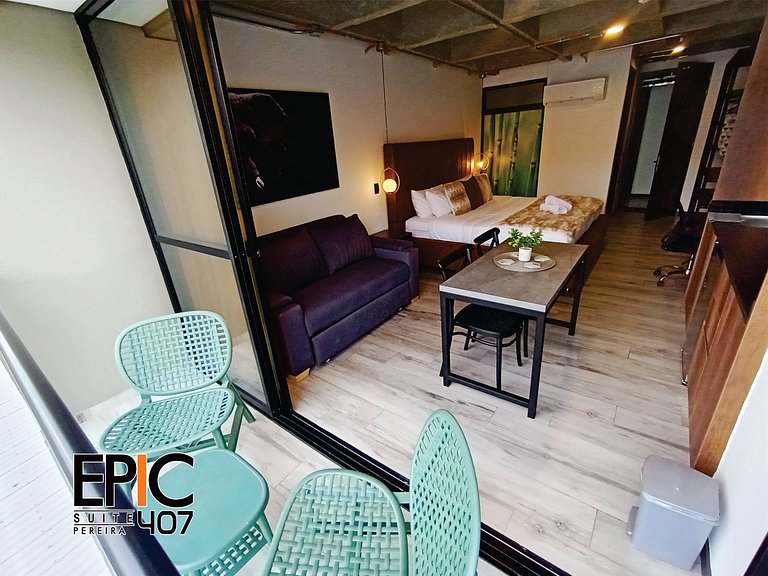 Epic Suite 407 Luxury Loft • King Bed • Airport