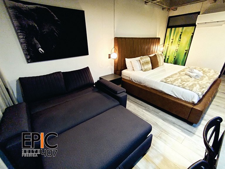 Epic Suite 407 Luxury Loft • King Bed • Airport